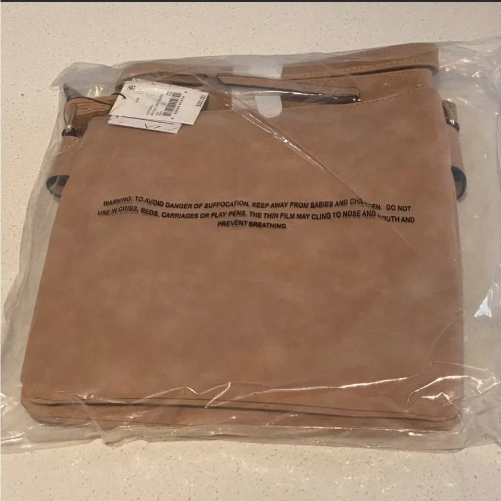 Tan Bag With Strap NEW With Tags! - Picture 4 of 6